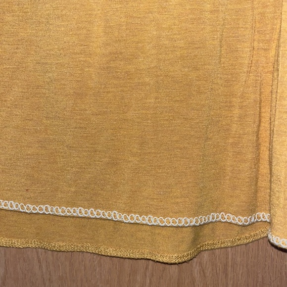 Women’s Mustard Yellow Blouse - M - Picture 3 of 3